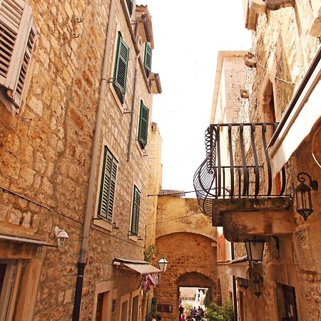 Rooms And Apartments Villa Town Gate Hvar Hvar Town Dış mekan fotoğraf