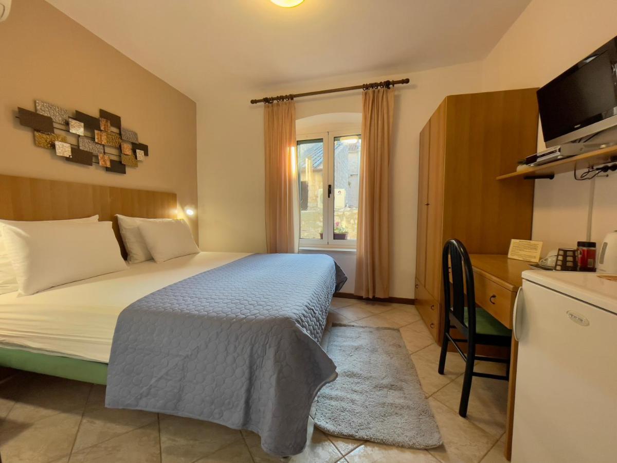 Rooms And Apartments Villa Town Gate Hvar Hvar Town Dış mekan fotoğraf